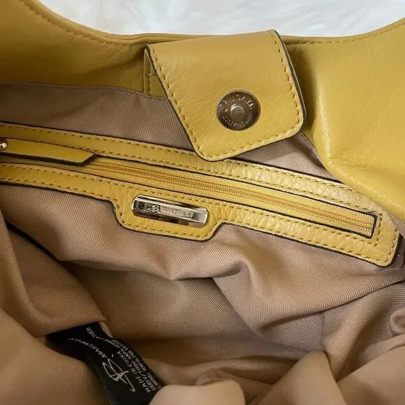 B Makowsky soft leather yellow mustard large shoulder bag gold tone Har… - Picture 13 of 13